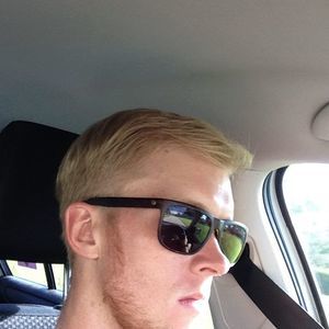 Meet your Posher, Tory